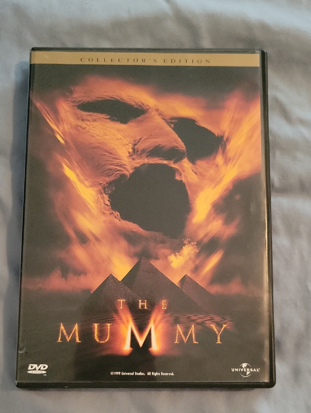 Universal The Mummy Collector's Edition DVD - Black & Orange Cover Art